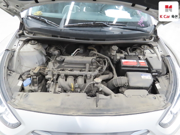 2016 - hyundai accent