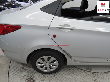 2016 - hyundai accent