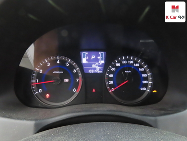 2016 - hyundai accent