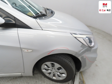 2016 - hyundai accent