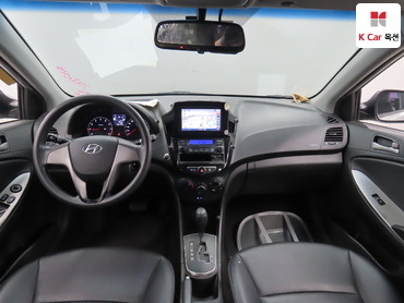 2016 - hyundai accent