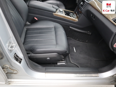 2011 - mercedes-benz e300