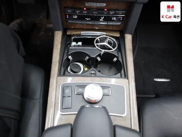 2011 - mercedes-benz e300
