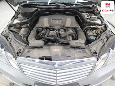 2011 - mercedes-benz e300