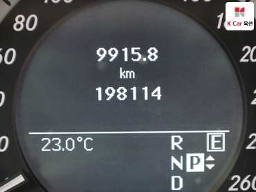 2011 - mercedes-benz e300