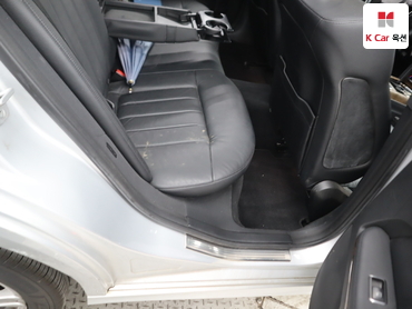 2011 - mercedes-benz e300