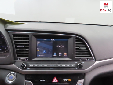 2017 - hyundai avante