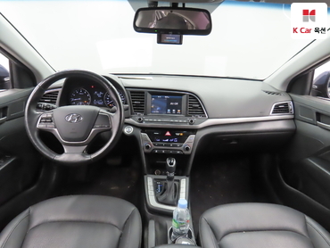 2017 - hyundai avante