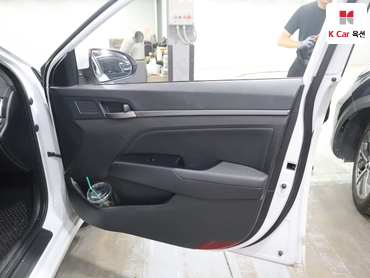 2018 - hyundai avante