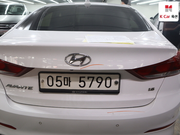 2018 - hyundai avante