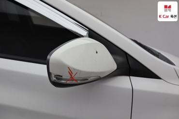 2011 - hyundai avante