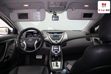 2011 - hyundai avante