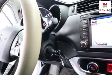 2014 - kia pride