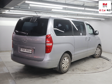 2018 - hyundai grand starex