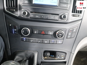 2018 - hyundai grand starex