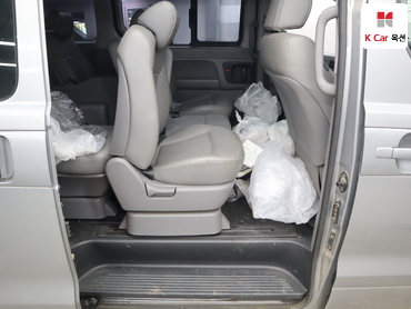 2018 - hyundai grand starex