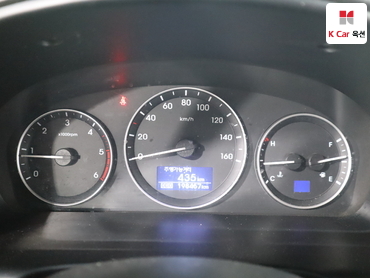 2018 - hyundai grand starex