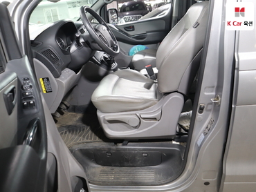 2018 - hyundai grand starex