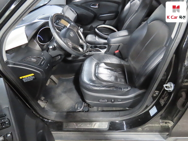 2010 - hyundai tucson
