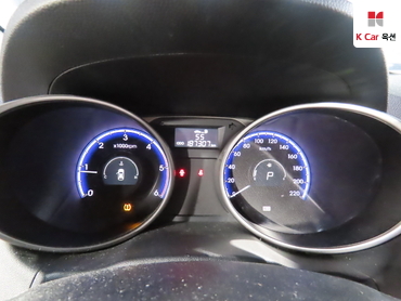 2010 - hyundai tucson