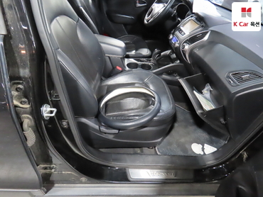 2010 - hyundai tucson