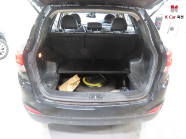 2010 - hyundai tucson