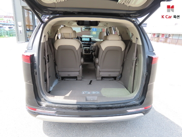 2023 - kia carnival