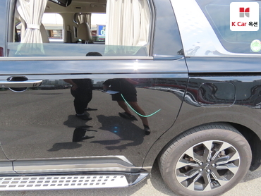2023 - kia carnival