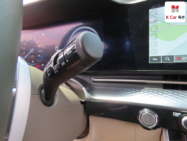 2023 - kia carnival