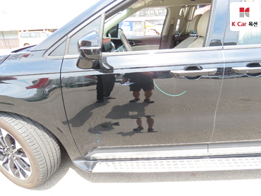 2023 - kia carnival