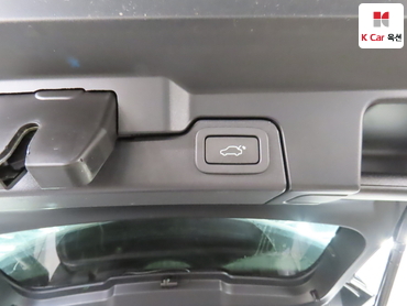 2019 - land rover range rover