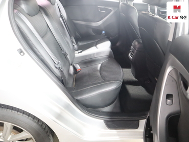 2014 - hyundai avante