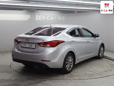 2014 - hyundai avante