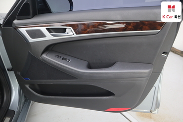 2016 - hyundai g330