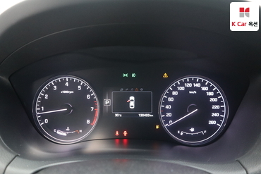 2016 - hyundai g330