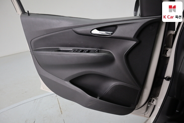 2016 - chevrolet spark