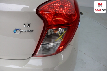 2016 - chevrolet spark