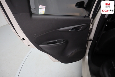 2016 - chevrolet spark