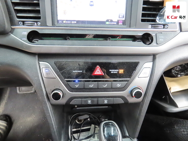 2016 - hyundai avante