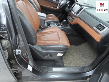 2019 - kgm rexton