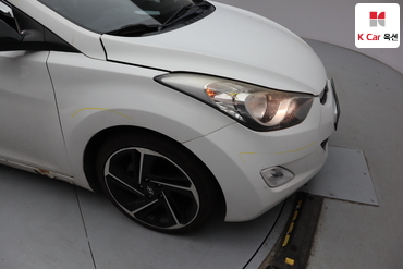 2011 - hyundai avante