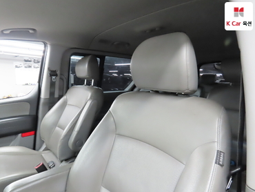 2021 - hyundai grand starex