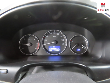 2021 - hyundai grand starex