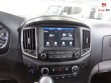 2021 - hyundai grand starex