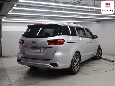 2019 - kia carnival