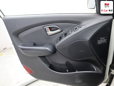 2010 - hyundai tucson