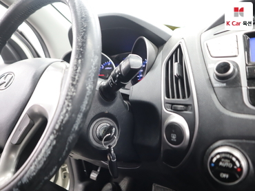 2010 - hyundai tucson