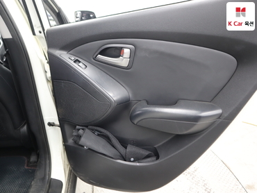 2010 - hyundai tucson
