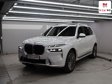 BMW X7 (G07) xDrive 40i 디자인 퓨어 엑셀런스