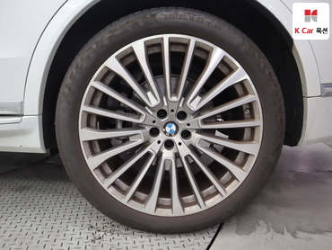 2024 - bmw x7